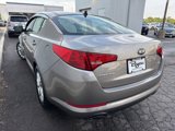 Used 2013 Kia Optima EX w/ Premium Pkg image 5