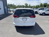 Used 2020 Chrysler Pacifica Limited image 4