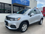 Used 2022 Chevrolet Trax LT w/ Driver Confidence Package image 2