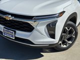 New 2025 Chevrolet Trax LT w/ LT Convenience Package image 3