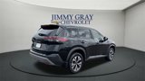 Used 2023 Nissan Rogue SV image 3