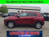 Used 2022 Chevrolet Trax LT w/ LT Convenience Package image 2