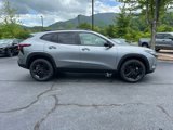 New 2025 Chevrolet Trax ACTIV w/ Sunroof Package image 3
