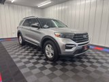 Used 2021 Ford Explorer XLT image 2