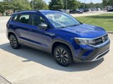 Used 2022 Volkswagen Taos S image 2
