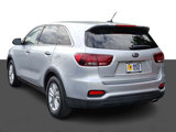 Used 2019 Kia Sorento LX image 4