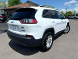 Used 2019 Jeep Cherokee Latitude w/ Cold Weather Group image 5