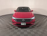 Used 2019 Volkswagen Jetta SE image 2