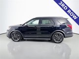 Used 2017 Ford Explorer XLT w/ Equipment Group 202A image 4