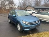 Used 2017 Volkswagen Tiguan S image 2