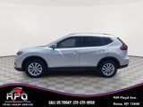 Used 2018 Nissan Rogue SV image 2