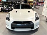 Used 2014 Nissan GT-R Premium image 2