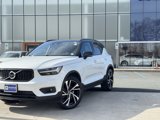 Used 2019 Volvo XC40 T5 R-Design image 2