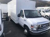 Used 2018 Ford E-450 and Econoline 450 Super Duty image 3