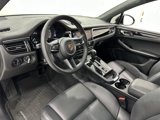 Certified 2022 Porsche Macan S image 4