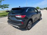 Used 2022 Ford Escape SEL w/ Technology Package image 4