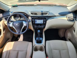 Used 2016 Nissan Rogue SL w/ SL Premium Package image 2