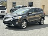 Used 2019 Ford Escape SE image 2