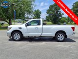 Used 2017 Nissan Titan SV image 2