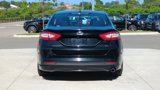 Used 2016 Ford Fusion SE image 4