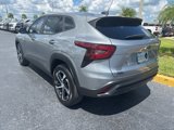 Used 2024 Chevrolet Trax RS w/ Sunroof Package image 5