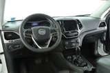Used 2022 Jeep Cherokee Limited image 2