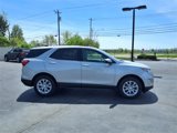 Used 2018 Chevrolet Equinox LT image 3