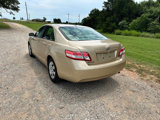 Used 2010 Toyota Camry LE image 4
