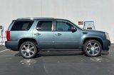Used 2008 Cadillac Escalade AWD image 3