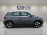 Used 2024 Hyundai Venue SEL image 5