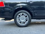Used 2013 Lincoln Navigator 4WD image 4