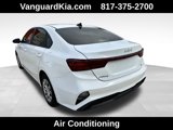 Used 2022 Kia Forte Sedan image 2