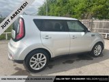 Used 2019 Kia Soul + image 4