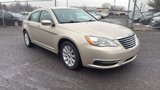 Used 2014 Chrysler 200 Touring image 3