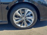 Certified 2018 Honda Clarity Touring image 5