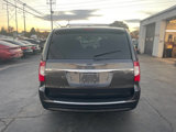 Used 2015 Chrysler Town & Country Touring-L w/ Driver Convenience Group image 6