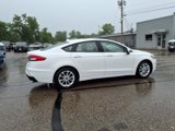 Used 2020 Ford Fusion SE image 3