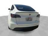 Used 2020 Tesla Model Y Long Range image 3