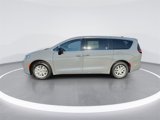 New 2025 Chrysler Pacifica Select image 5