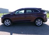 Used 2018 Ford Edge Titanium w/ Technology Package image 3