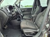 Used 2021 Jeep Renegade Latitude w/ Convenience Group image 3