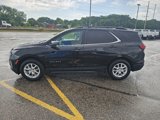Used 2022 Chevrolet Equinox LT image 2
