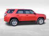 Used 2016 Toyota 4Runner SR5 image 2