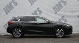 Used 2017 INFINITI QX30 Premium w/ Technology Package image 4