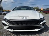 Used 2024 Hyundai Elantra SEL image 2