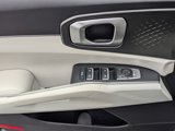 Used 2021 Kia Sorento S image 6