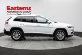 Used 2019 Jeep Cherokee Latitude w/ Cold Weather Group image 4
