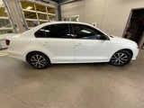 Used 2016 Volkswagen Jetta SE image 6
