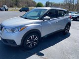 Used 2019 Nissan Kicks SV image 3