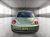 Used 2009 Volkswagen Beetle S image 4